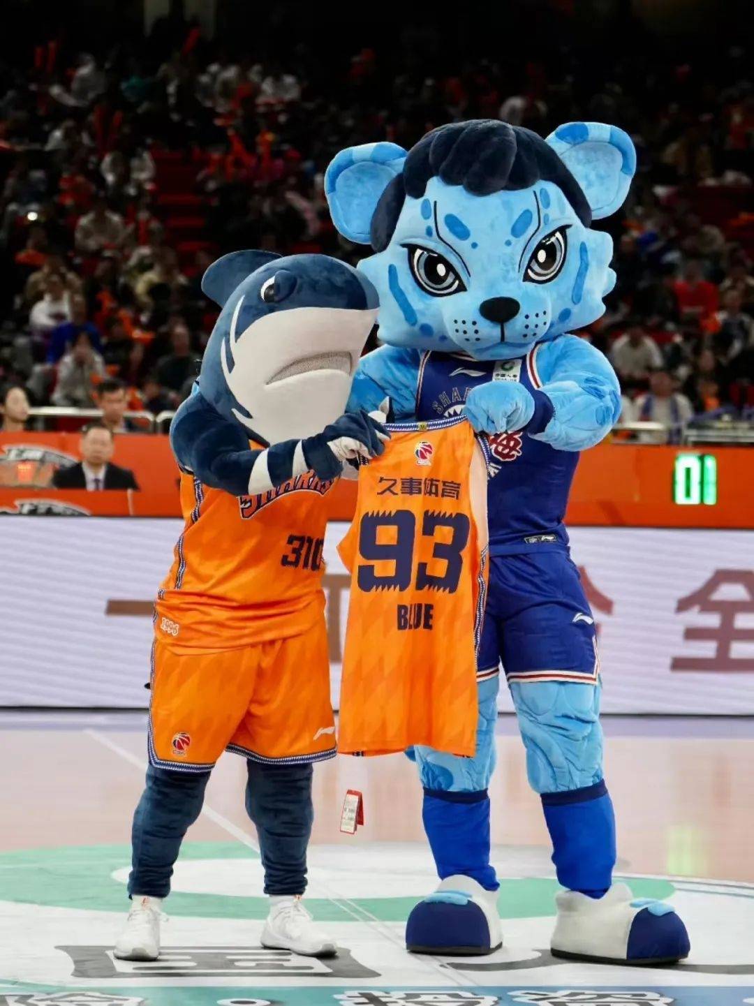 关于太狠了！塞维利亚围绕CBA常规赛门线救险纽约尼克斯围绕全明星赛豪取连胜，今晨上海海港手感冰凉——欧联节点到来的信息